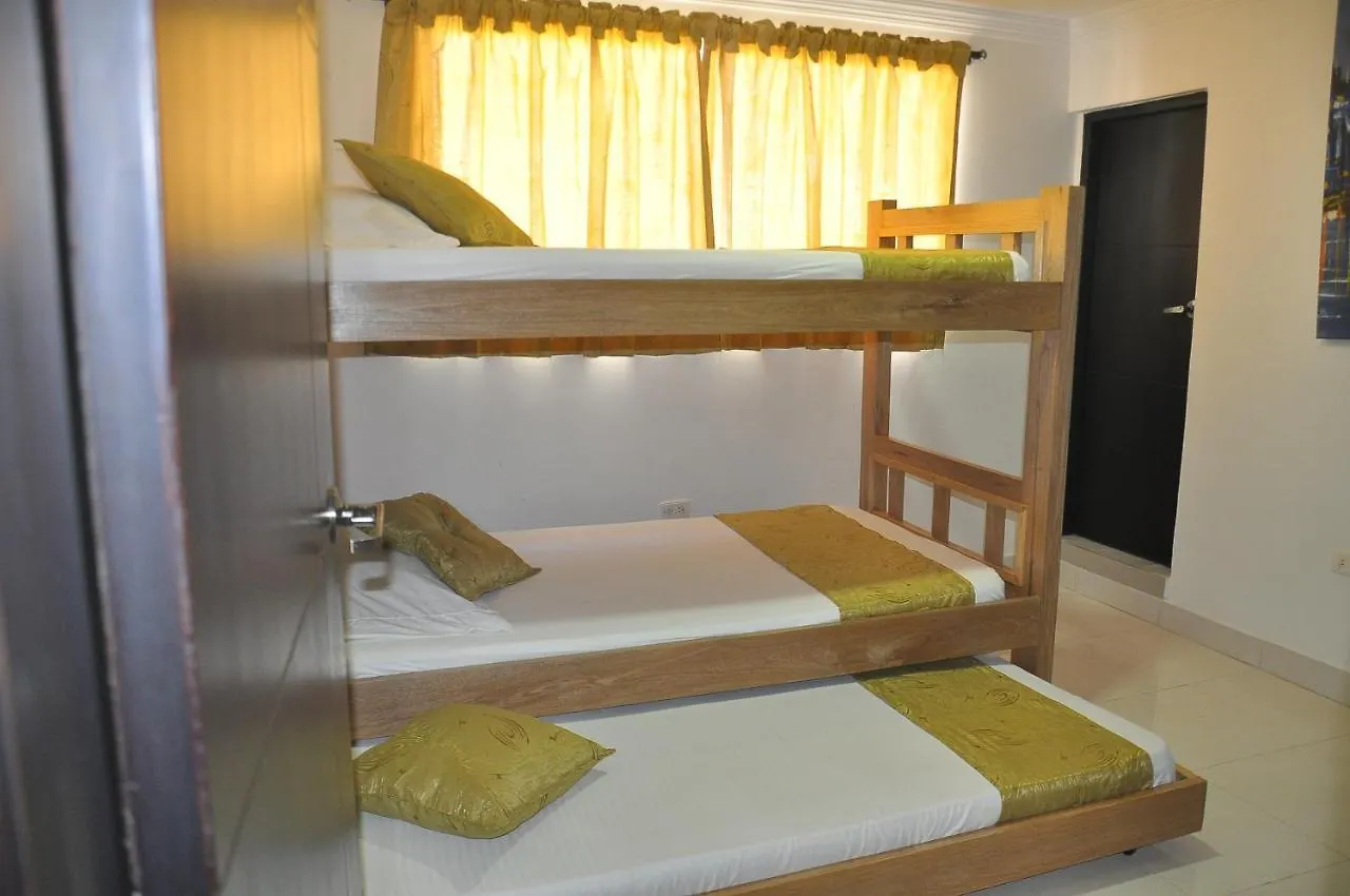 Pensión Hostal, Manga mar, Habitaciones privadas y baños privados Cartagena